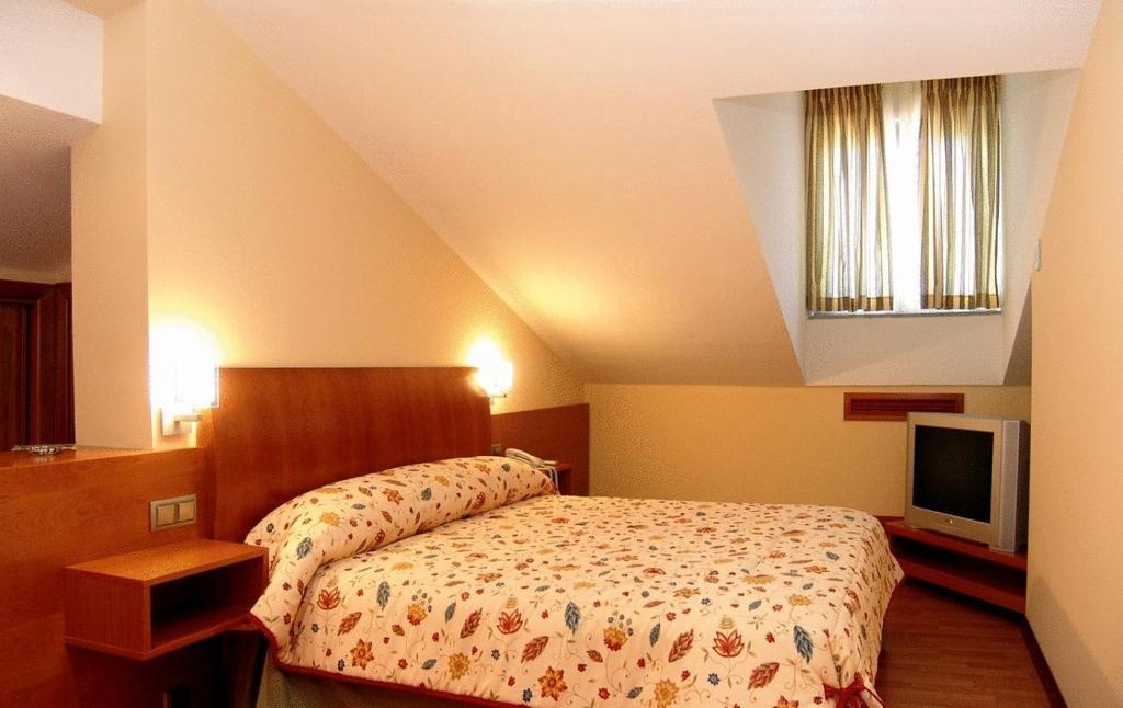 Complejo El Carrascal Hotell Muñana Exteriör bild